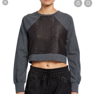 City slip-back snake jacquard crop top - gray